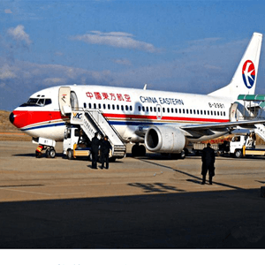 嘎洒航空托运航空快运业稳步发展的原因是什么？